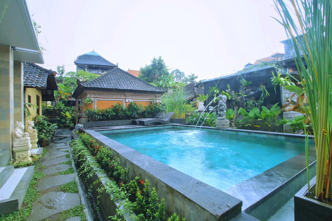 Hotel Dewi Putri House Ubud Esterno foto